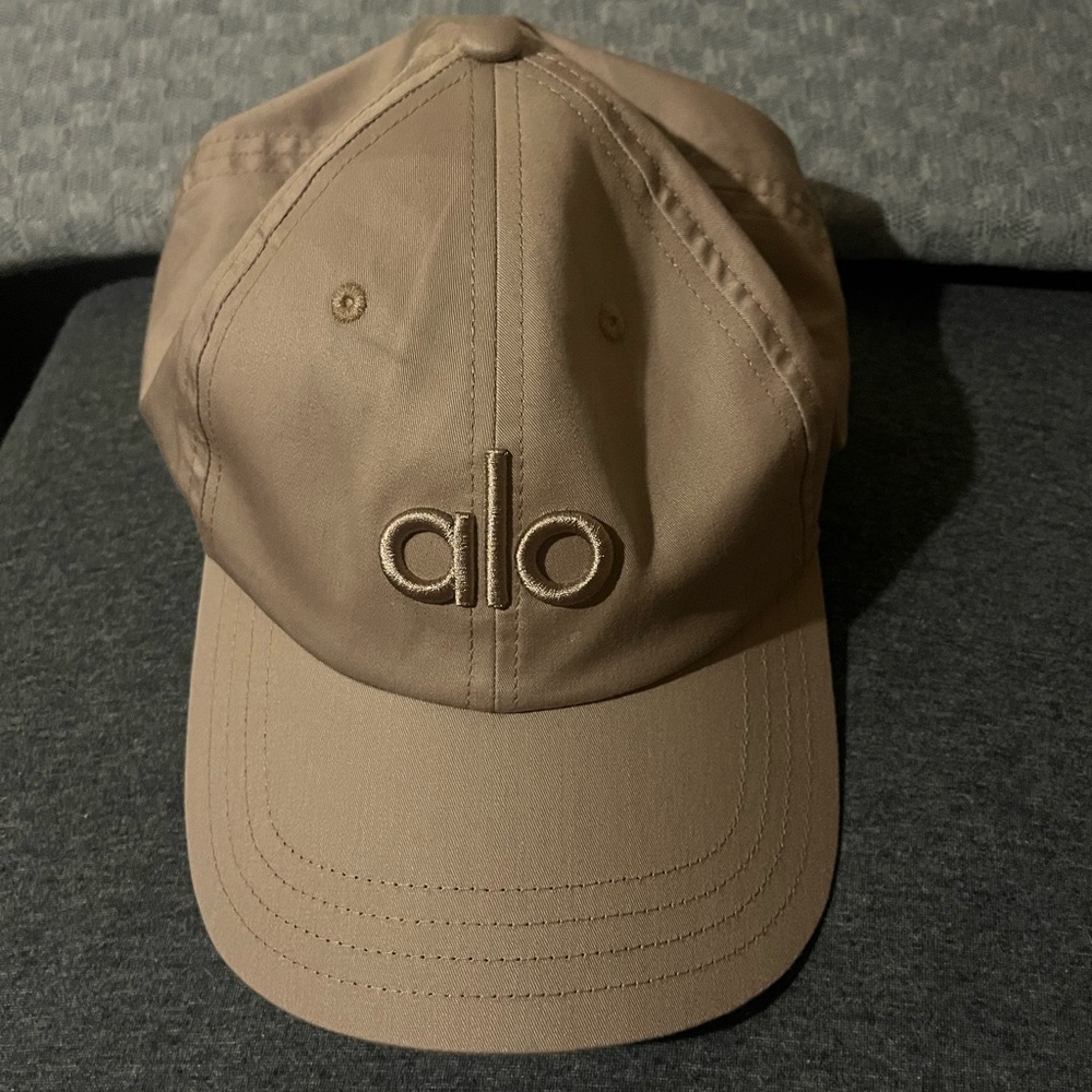 ALO Yoga Off Duty Cap-Taupe